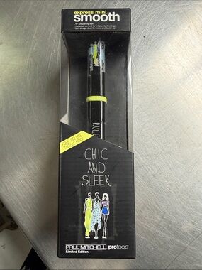 Paul Mitchell Smooth Express Mini Flat Iron — Black with Lime Accent